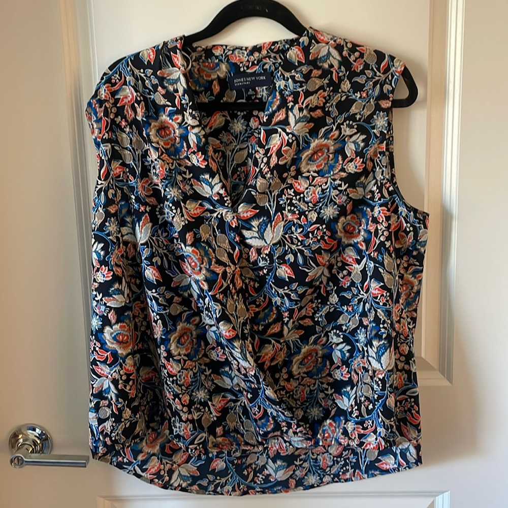 Jones New York Floral Top